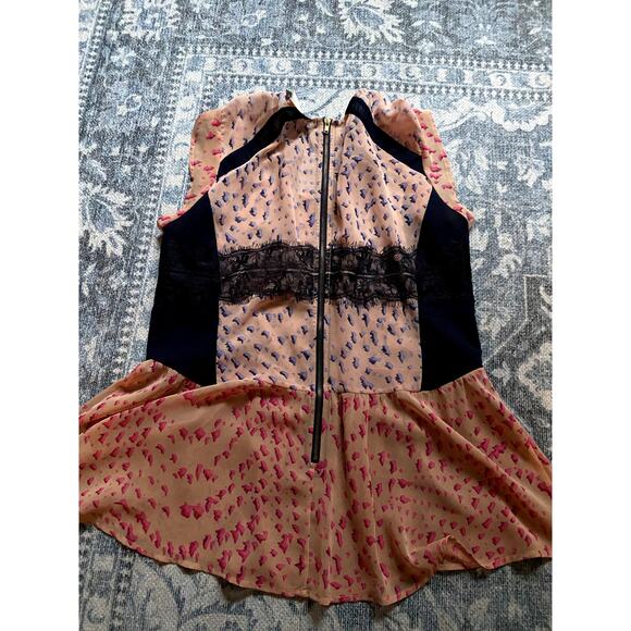 Anthropologie Dainty Sheer Lace Babydoll Coquette Twee Top Silky Ruffle Pink - Picture 5 of 5